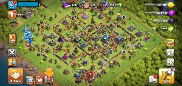 COC | 13 TH | 87 LVL | 1983 TROPHIES | 262 GEMS | 1 HERO SKIN | MAGIC ITEMS | FULL ACCESS | Warranty | GIFT