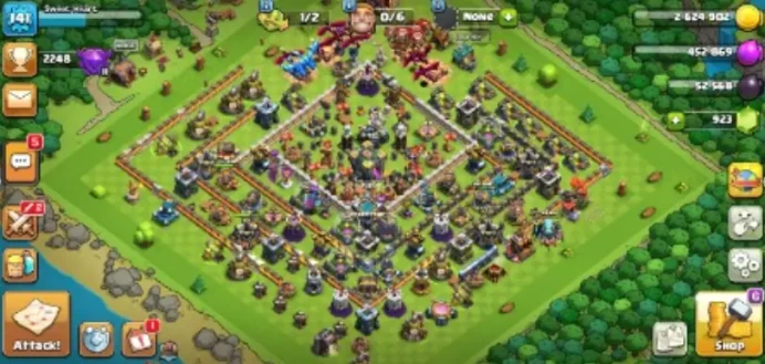TH 14 ALMOST MAX 1k+GEMS 141XP 3 EPIC EQUIPMENTS LOADED BK45 AQ53 MP23 GW21 RC2 2.2k+trophy CWLMEDELS921+ MAGIC ITEM'S LOADED DECENT AMOUNT OF