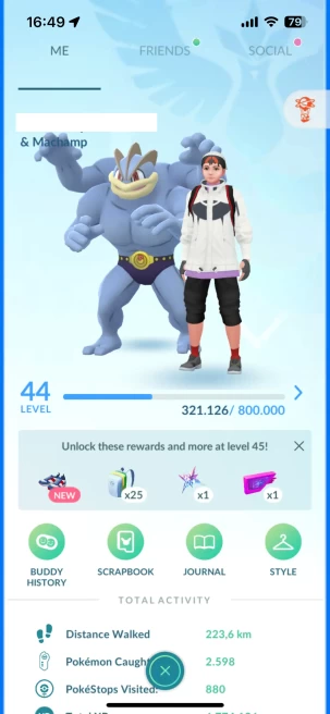 Level 44, 21 Shiny, 35 Legend, 3 IV 100, 2 Shiny Legend, 6 Shadow Legend