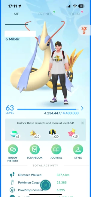 Level 63, 61 Shiny, 32 Legend, 47 IV 100, 13 Shadow Legend, 4M+ Stardust