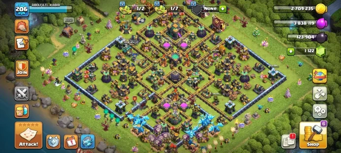 TH 14 / LeveL 206 / Gems 1122 / Heroes (56 67 44 54 29) / CN 1000 / cod 148