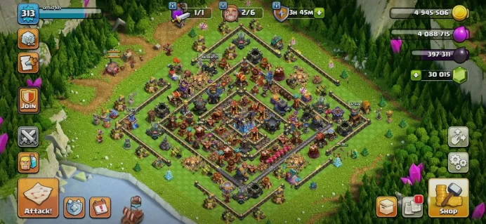 Lv 313, TH 18 Max, 30000 Gem, 8 Equipment Epic, Wall Max, Builder Hall Full Max, Defense High Level, Change Name 500Gem