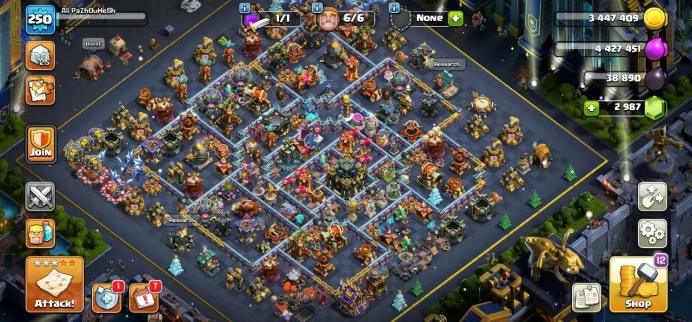 TH 17 Max, 3 Equipment Epic, 3000 Gem, 2 Map Skin, Defense Max, Hero Max, 5 Hero Skin, Magic Items