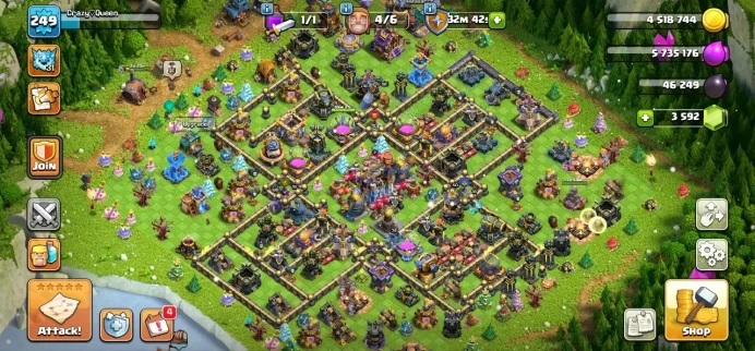 TH 18 Max, 10 Equipment Epic 3 Lv 27 - 2 Lv 26, 3500 Gem, Defense Max, Wall Max, 500 League Medal, Magic Items