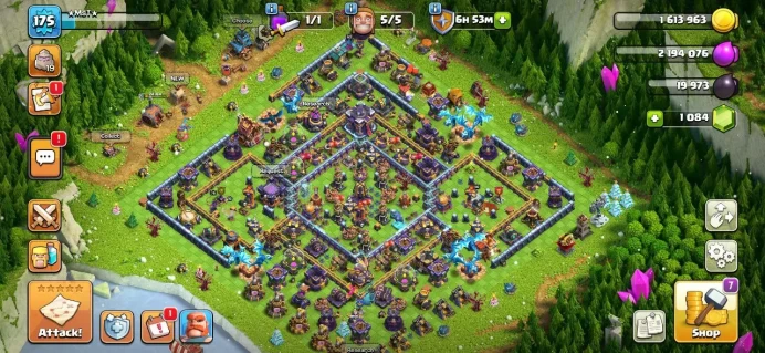TH 15 Max, 7 Equipment Epic, Defense Max, Wall Max, 5 Hero Skin, 275 League Medal, Magic Items