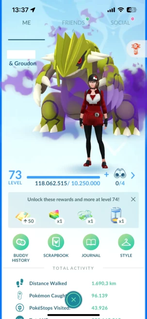 Level 73, 1 Legend IV100, 478 Shiny, 165 Legend, 157 IV 100, 12 Shiny Legend, 44 Shadow Legend
