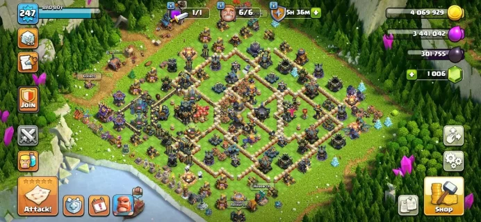 TH 17 Full Max, 4 Equipment Epic 2 Lv 27, Defense Max, Hero Max, Wall High Level, 6 Hero Skin, Magic item
