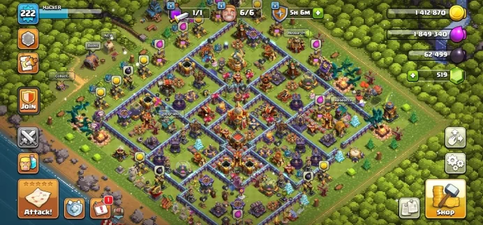 TH 16 Max, 8 Equipment Epic 3 Lv 27, TH 15 Full Max, 5 Hero Skin, Defense Max, Magic Items