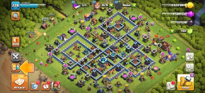 [Code 8752] Th13 XP 228 / Semi Max + 2400 War Star / Very Cheap