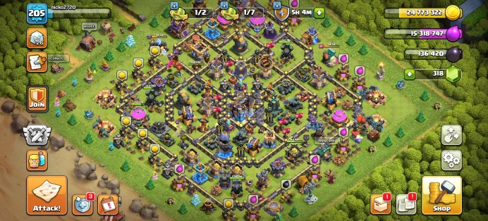 [Code 9077] Th18 XP 205 / Close Max Wall + Good Defence / Very Cheap