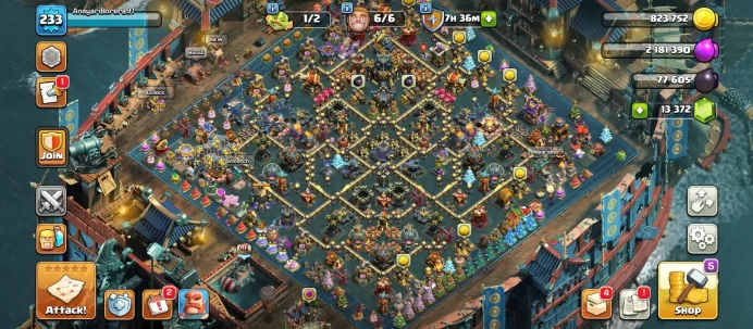 TH18 XP233 96% MAX/GIANT GAUNTLET/13K GEMS / MANY SKIN HERO