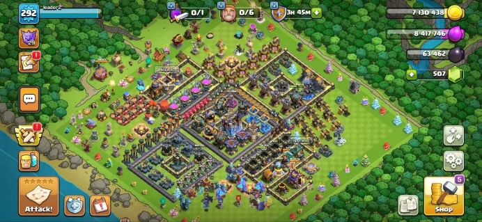 Th 18 level 292 / 4700 star war/19000 trophy/ 4 hero max /full EPIC HeRO Equipment Helper very good / have 3skin hero