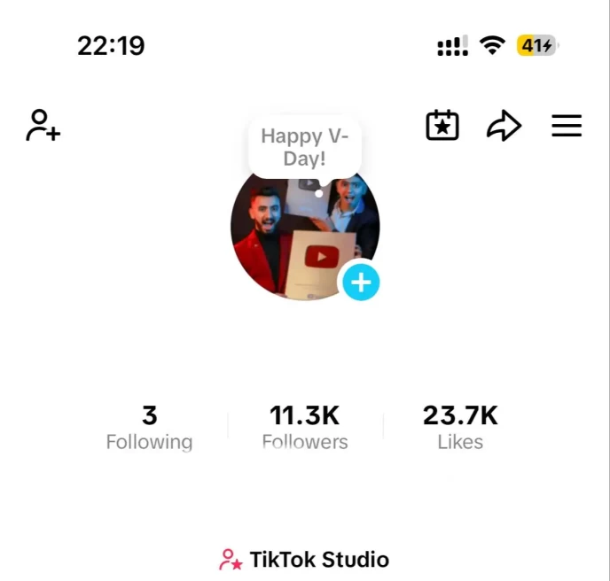 FR France| Account 11K Real Followers /Creator Rewards Program Active/23.7K Real Likes/ Email Include