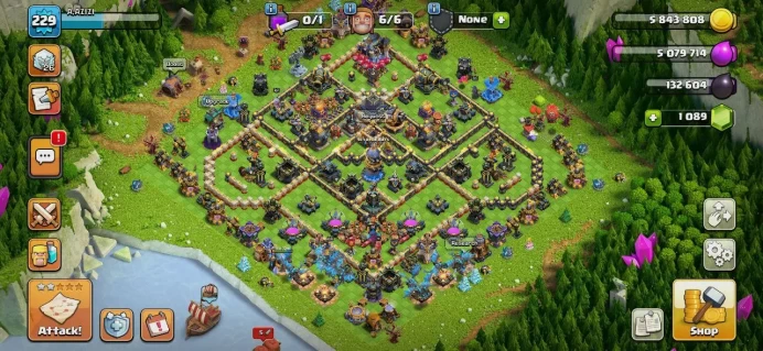 TH 18 Almost Max, 10 Equipment Epic 4 Lv 27, Defense Max, Hero Max, Wall High Level, Magic Items