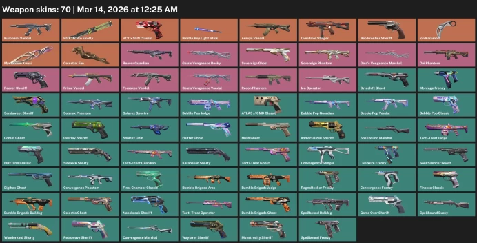 EU / 70 skins / RGX 11z Pro Firefly / Ion Karambit / Kuronami Vandal /  Araxys Vandal / Mystbloom Kunai / Recon Phantom / Prime Vandal /