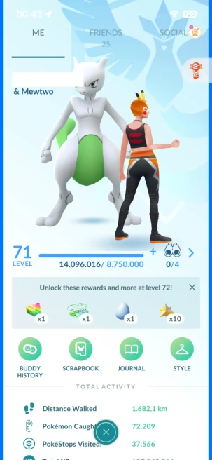 Level 71, 4 Legendary IV100, 256 Shiny, 247 Legendary, 195 IV 100, 11 Shiny Legendary
