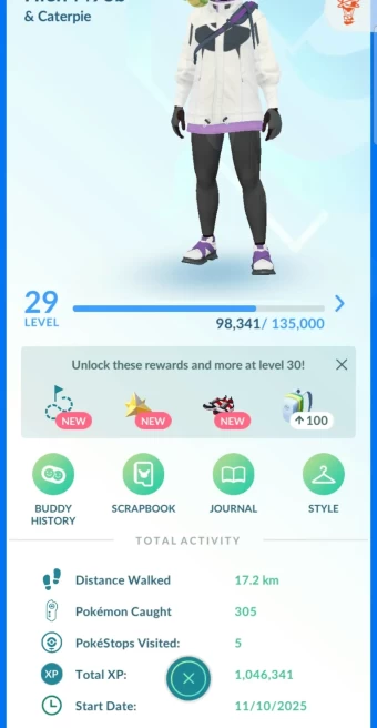 2025LV 29 WITH 17 LEGENDARIES 3 SHINIES 2 BACKGROUND LEGENDARIES