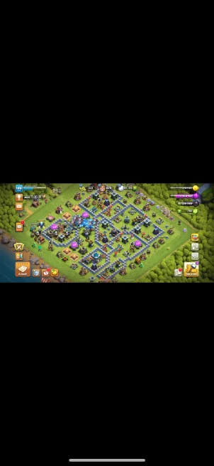 COC17 Top Account, Townhall Level 13, 2600 cups, Heroes (49/47/46/25/14)