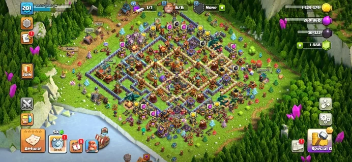 Town hall 16 almost max Xp 201, 15 equipment epic, C6293