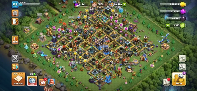 Town hall 18, 15 equipment epic, 1299 medals cwl, 5950 gems, C6318