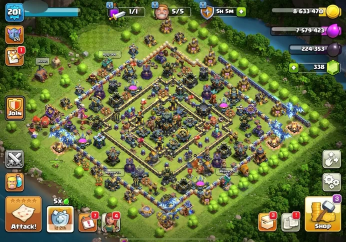 Semi MAX - TH:17 - Lvl:201 - BK:85 - AQ:100 - PC:61 - GW:75 - RC:34 - FULL ACCESS 