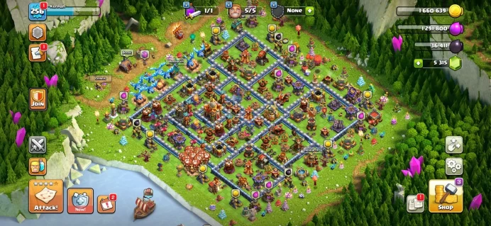 Town hall 16 Xp 256, semi max defense, 5300 GEMS, C6383