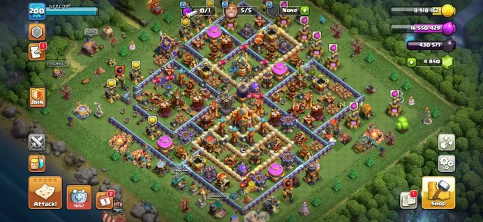 Town hall 16 Xp 200, 1300 medals cwl, 4800 gems, C6386