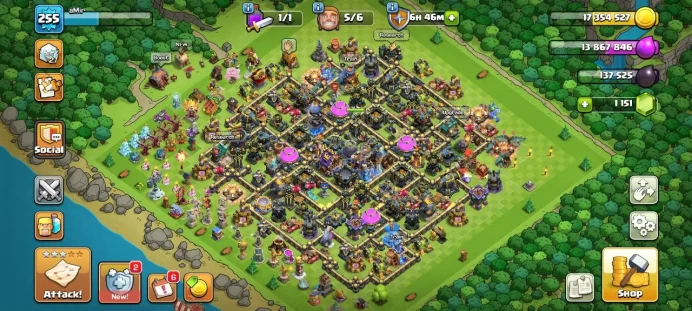 TH 17 Max (Updated to Town Hall 18), 11 Equipment Epic, Hero Max, Wall Max, defense Max, 3 Skin Map, 16 Skin Hero