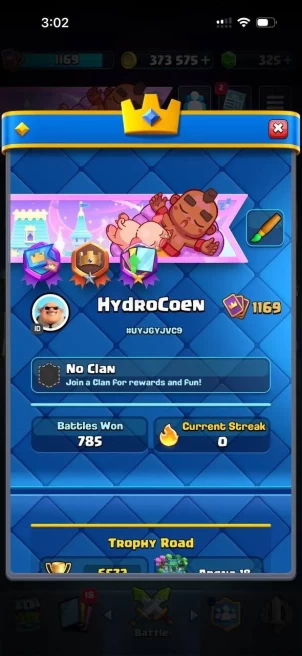 CR1423 // 6.5K / / , 1167 LEVEL , deck with giant, 373K coins, 7 evolutions, 32 emotes,